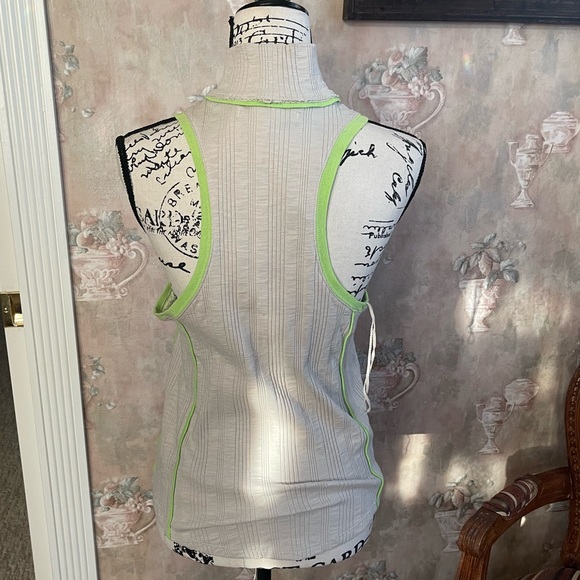 FREE PEOPLE MARLEY MOCK NECK RACER BACK TOP MEDIUM TAN LIME - Picture 5 of 7